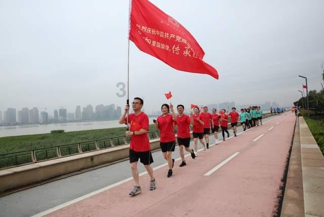 节能减排树新风！湖北十堰市竹溪县税务局设置“节能示范岗”